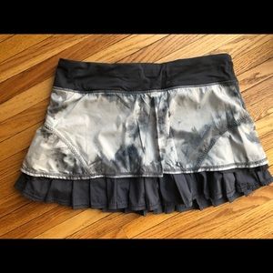 Lululemon skirt